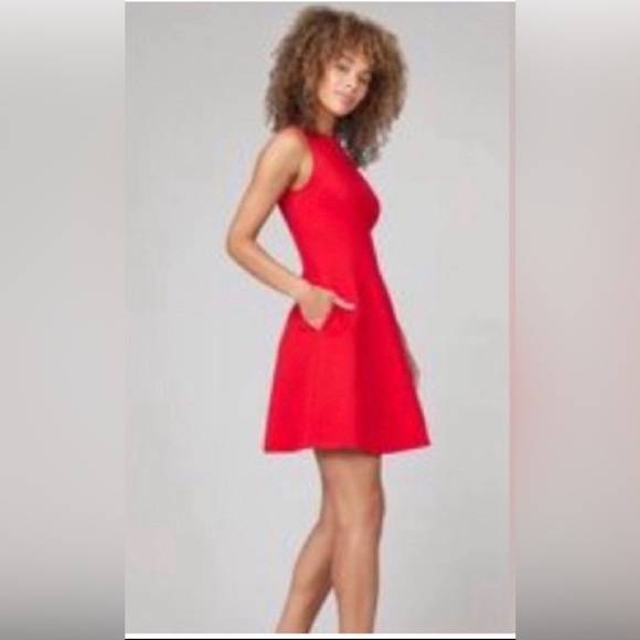 Spanx the perfect fit true red Fit & Flare Mini Sleeveless Dress size medium new - Picture 1 of 3